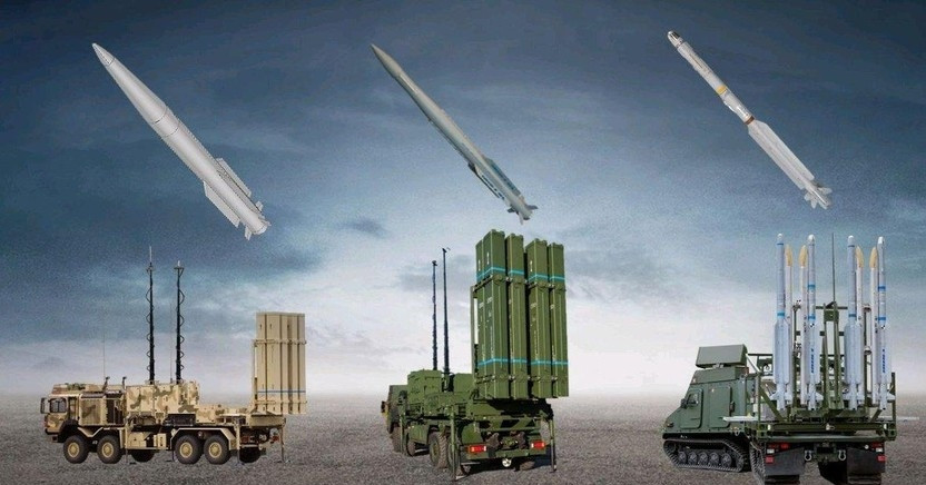 You are currently viewing Tên lửa IRIS-T của Đức vừa bị Iskander-M Nga hủy diệt ‘khủng’ cỡ nào?