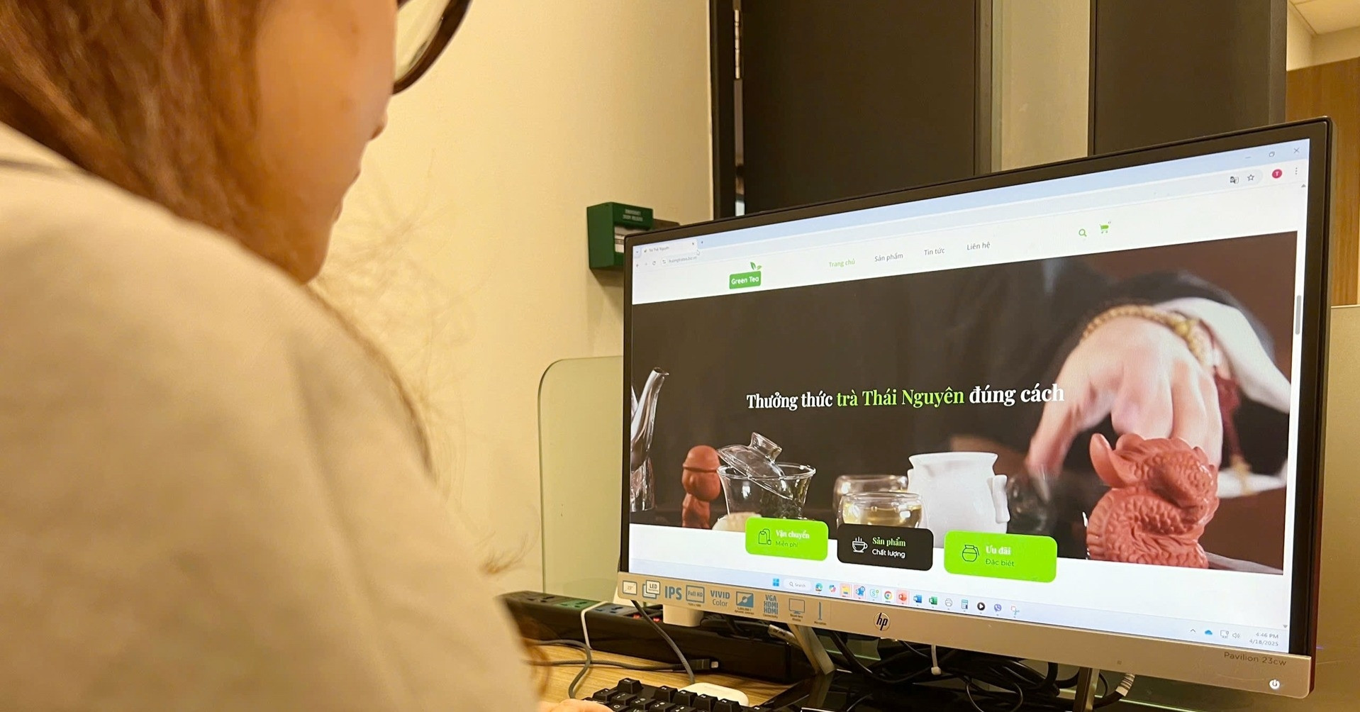 You are currently viewing Hợp tác phát triển các gói hỗ trợ tài chính cho doanh nghiệp thương mại điện tử