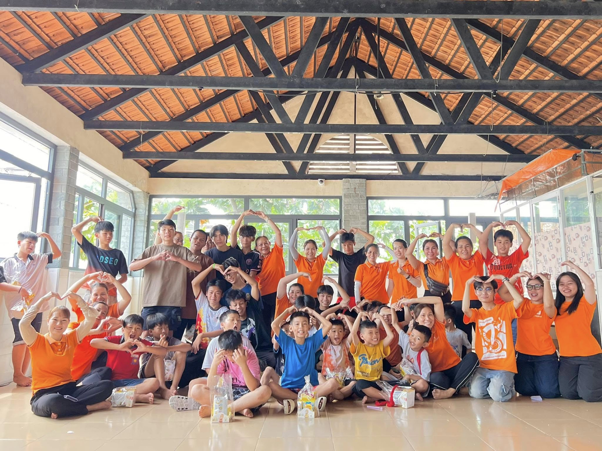 You are currently viewing 9 năm cùng các ‘chị Ong Cam’ thay đổi nghề giúp việc tại Việt Nam