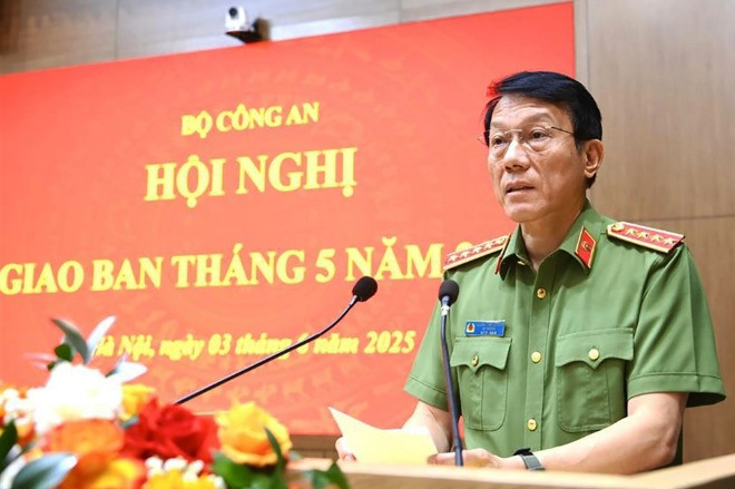 Read more about the article Đại tướng Lương Tam Quang chỉ đạo đẩy mạnh xử lý tội phạm sản xuất hàng giả