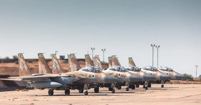 You are currently viewing Israel tấn công phủ đầu, nhiều tiếng nổ lớn ở Iran