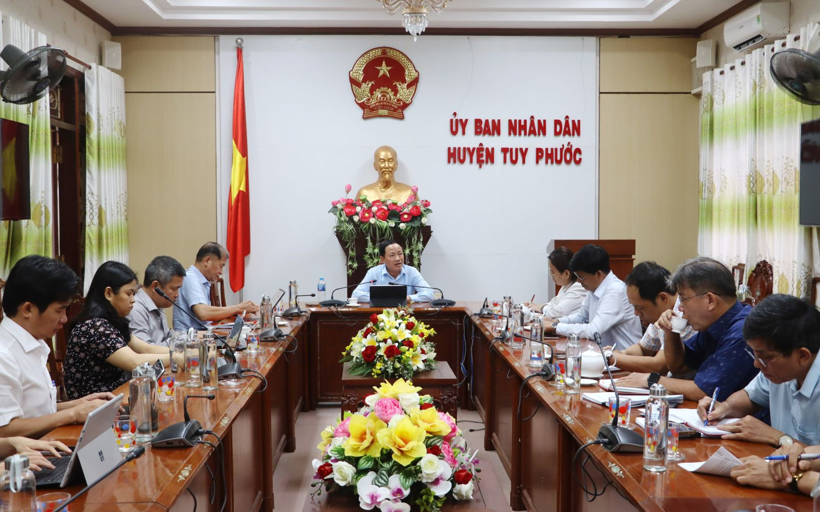Read more about the article Đảm bảo đường truyền, CNTT thông suốt từ tỉnh đến 58 xã mới của Bình Định