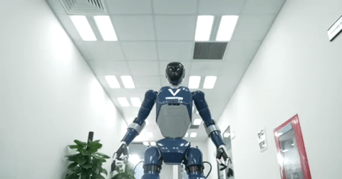 You are currently viewing Lộ video robot hình người ‘Made in Vietnam’ của tỷ phú Phạm Nhật Vượng