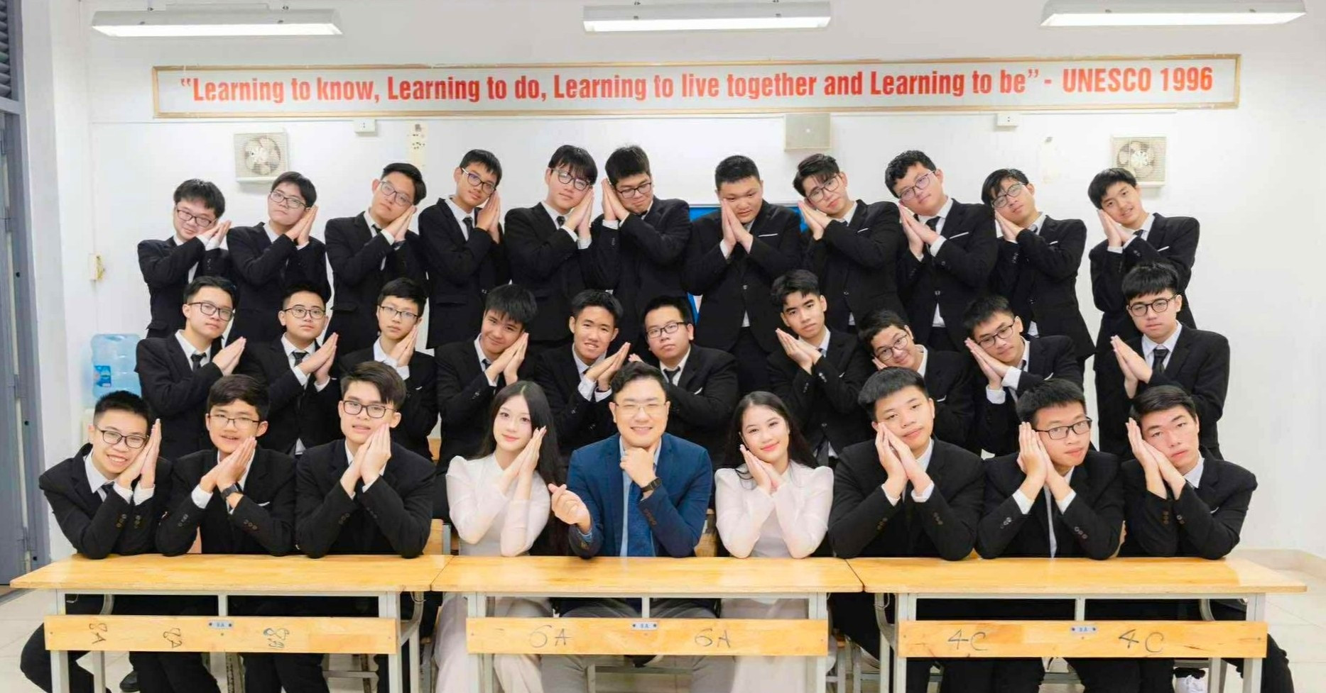 You are currently viewing Lớp có 28 học sinh đều đỗ lớp 10 Trường chuyên Khoa học Tự nhiên năm 2025