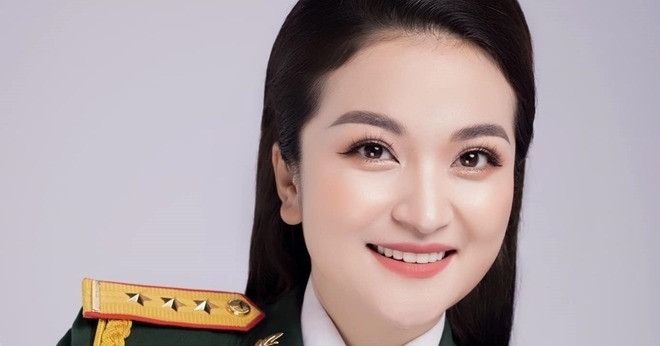 Read more about the article Lý do nữ Đại úy Đỗ Tố Hoa áp lực đến khủng hoảng, sụt 9kg
