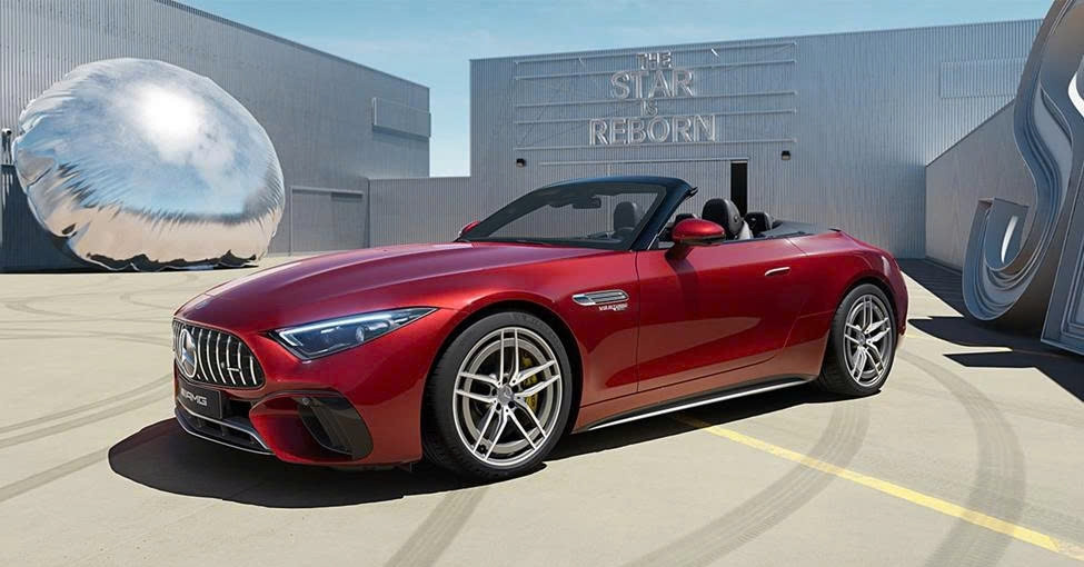 You are currently viewing Mercedes-Benz trình diễn thời trang cao cấp tại triển lãm LiveRARE