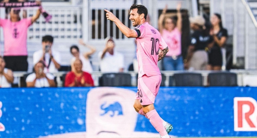 Read more about the article Messi thăng hoa rực rỡ, Inter Miami thắng kiểu bàn tay nhỏ