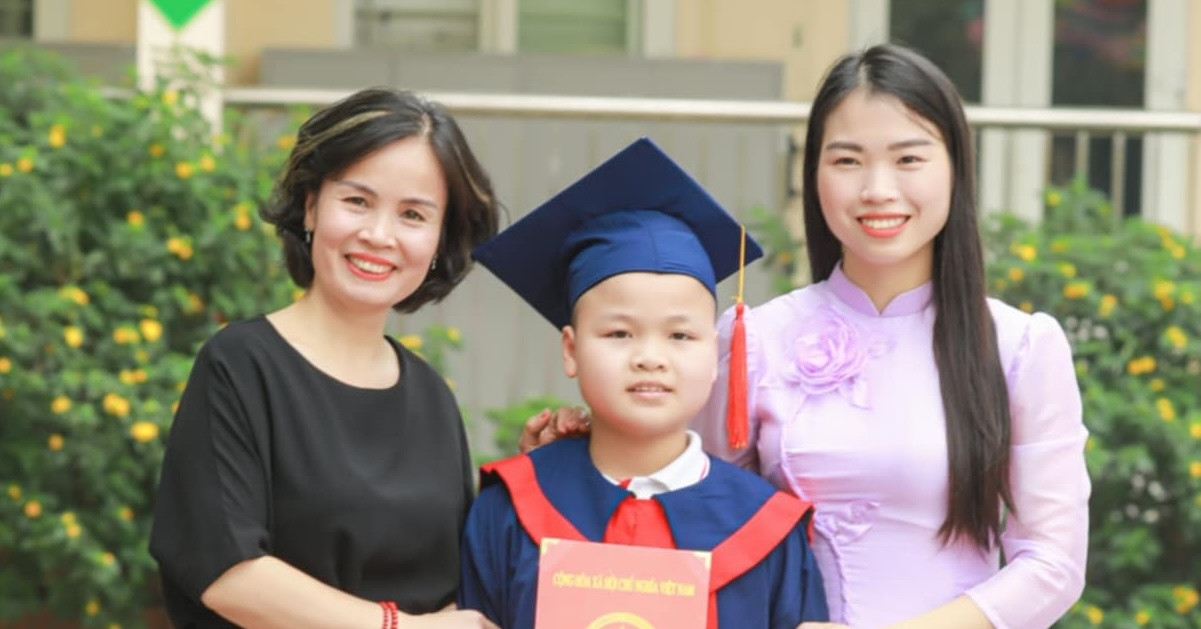 Read more about the article Nam sinh thi đỗ 6 trường THCS, là thủ khoa hai trường ‘hot’ ở Hà Nội