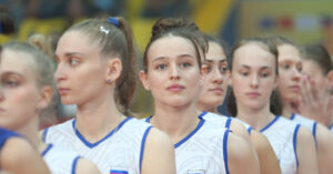 Read more about the article Ngắm dàn chân dài bóng chuyền khoe sắc ở VTV Cup