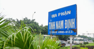 Read more about the article Ngắm những tấm biển địa phận tỉnh rồi sẽ thành kỷ niệm