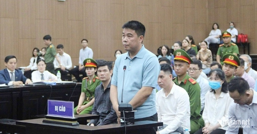 You are currently viewing Nguyễn Văn Hậu nói về lời cha dạy và chuyện ‘niềm vui nhỏ’ khi làm bị cáo dự tòa