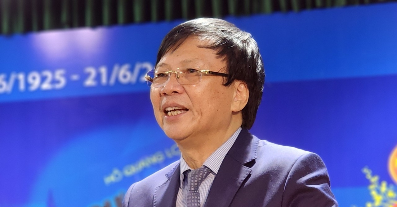 You are currently viewing Giữ vững niềm tin vào sự thật và lẽ phải