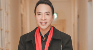 Read more about the article Niềm mong mỏi của ca sĩ Việt Hoàn