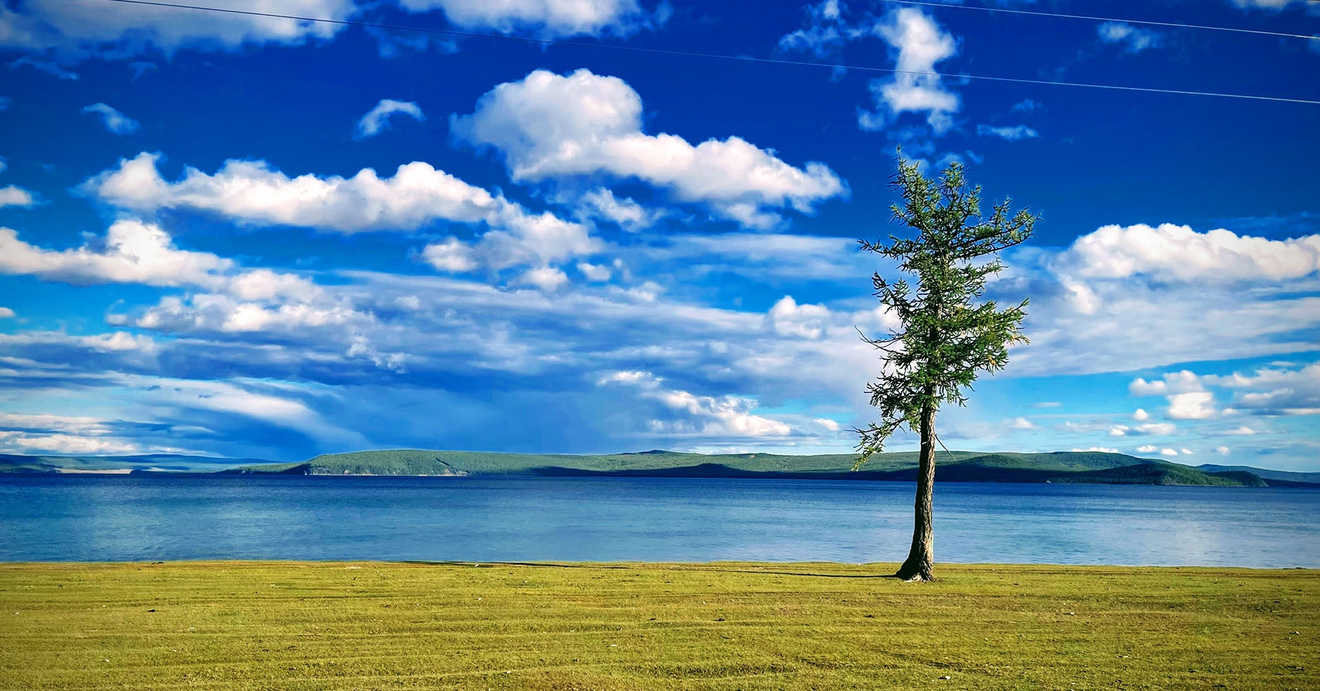 You are currently viewing Nữ du khách Việt nao lòng trước viên ngọc xanh giữa thảo nguyên ở Mông Cổ