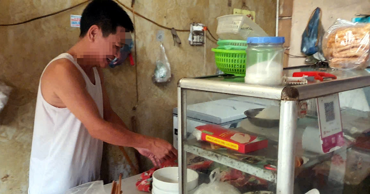 Read more about the article Ông chủ quán phở ở Hà Nội ‘cao tay’ khiến kẻ lừa đảo ‘bỏ của chạy lấy người’