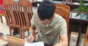 Read more about the article Phạt người đăng tin sai sự thật về sầu riêng “ngâm thuốc độc hóa chất”