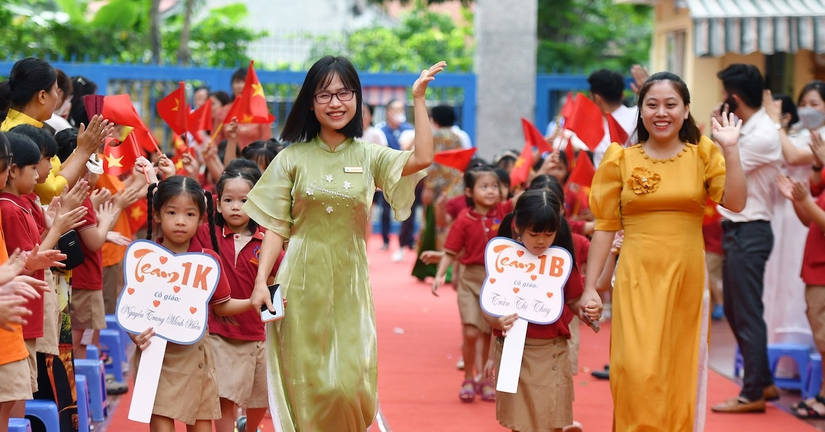 You are currently viewing Không cấm dạy thêm, học thêm