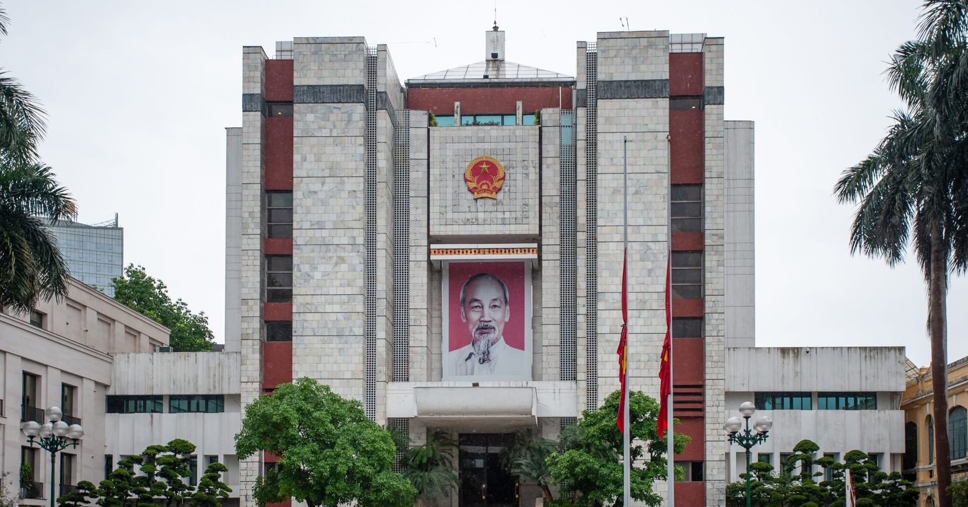 Read more about the article Quy định mới của Bộ Chính trị về thẩm quyền, tổ chức bộ máy tỉnh ủy, thành ủy