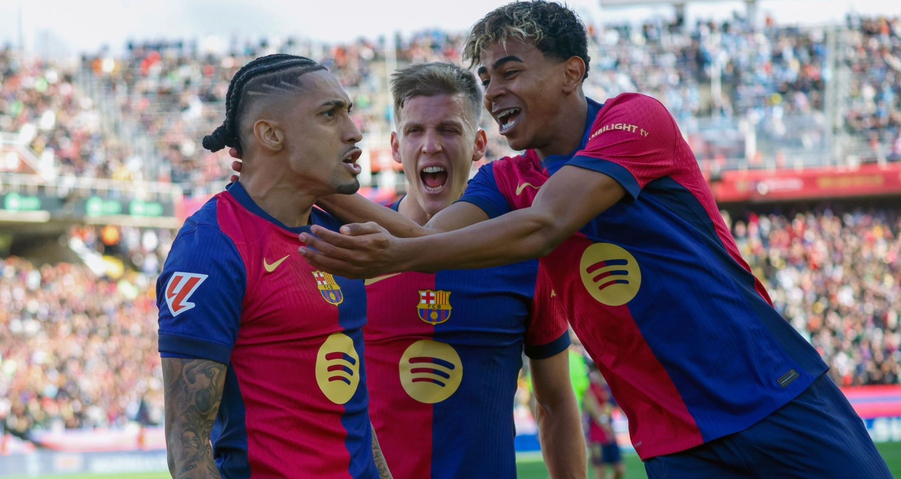 You are currently viewing Raphinha vượt Lamine Yamal, xuất sắc nhất La Liga 2024/25