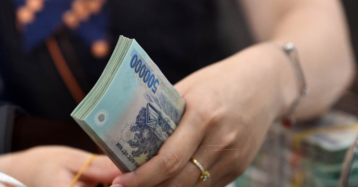 You are currently viewing Rộ chuyện cửa hàng ‘chỉ nhận tiền mặt’, ngành thuế ra ‘tối hậu thư’