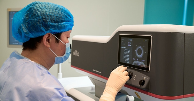Read more about the article Giải pháp điều trị tật cận, loạn thị dưới góc nhìn chuyên gia
