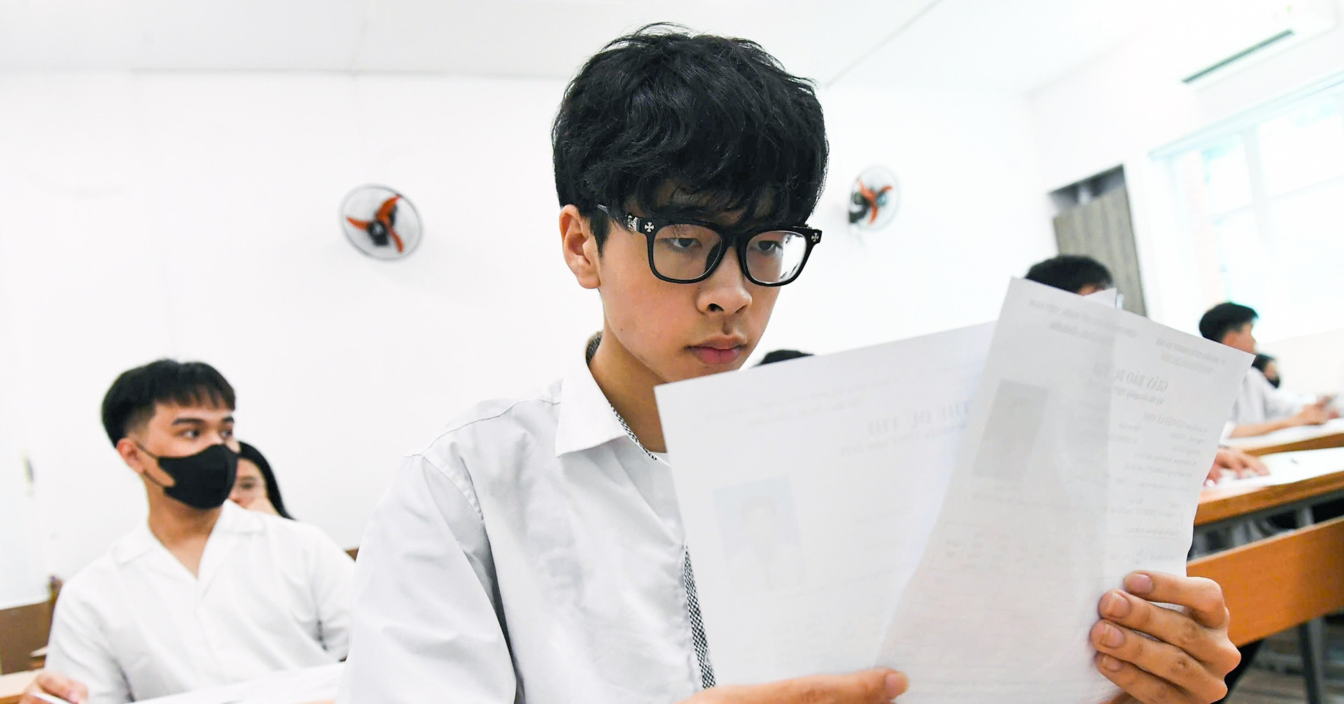 You are currently viewing ‘So sánh đề thi tốt nghiệp môn Tiếng Anh với bài thi IELTS là khập khiễng’