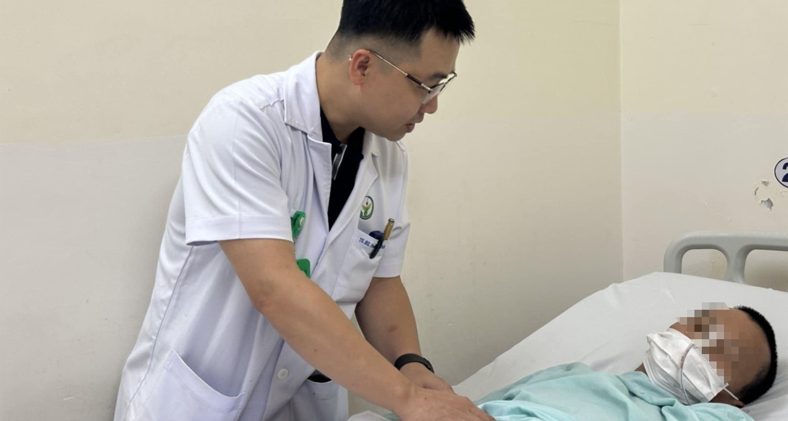 You are currently viewing Mổ cấp cứu người đàn ông gặp tai nạn sinh hoạt hi hữu khiến vùng kín tổn thương