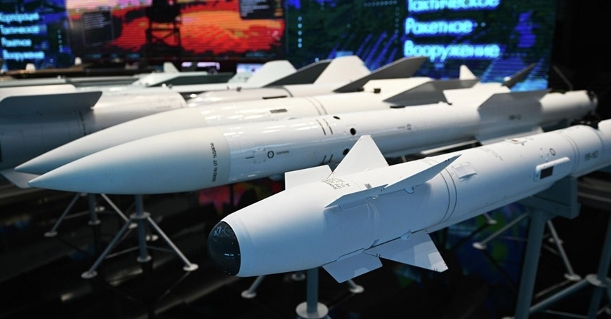 Read more about the article Tên lửa dẫn đường Kh-38, ‘sát thủ chính xác’ xé đôi cầu vượt sông Ukraine