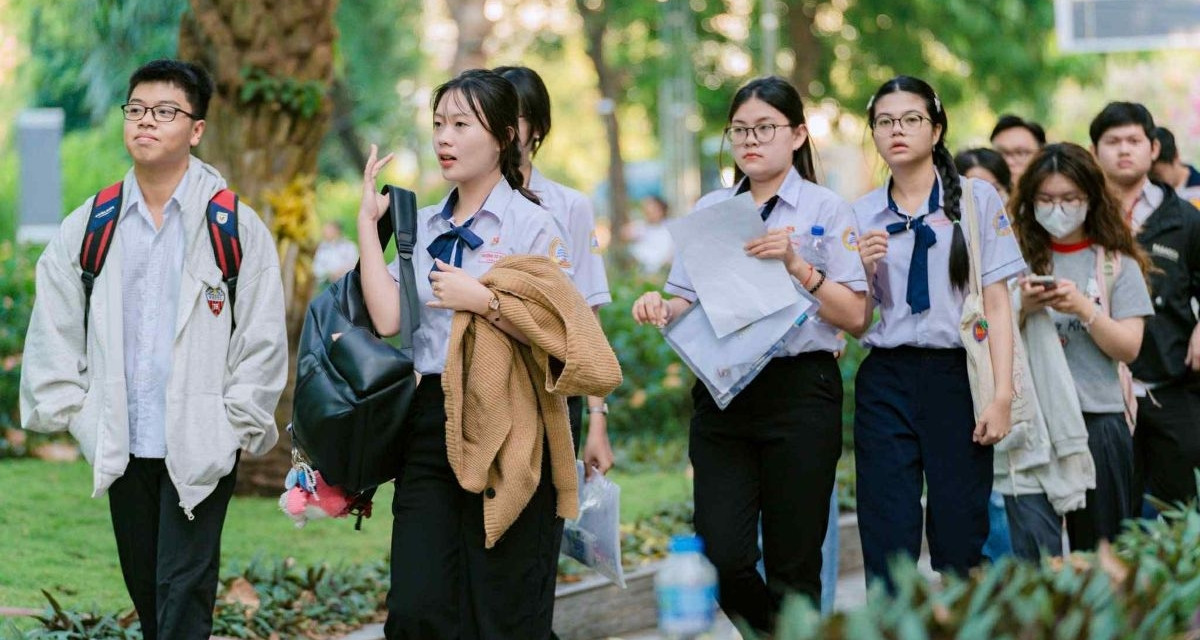 Read more about the article Thủ khoa đánh giá năng lực Đại học Quốc gia TPHCM 2025 đạt 1.122 điểm