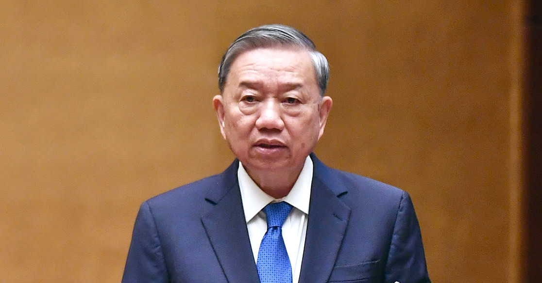 You are currently viewing Tổng Bí thư ký ban hành quy định mới về kiểm tra, kỷ luật của Đảng