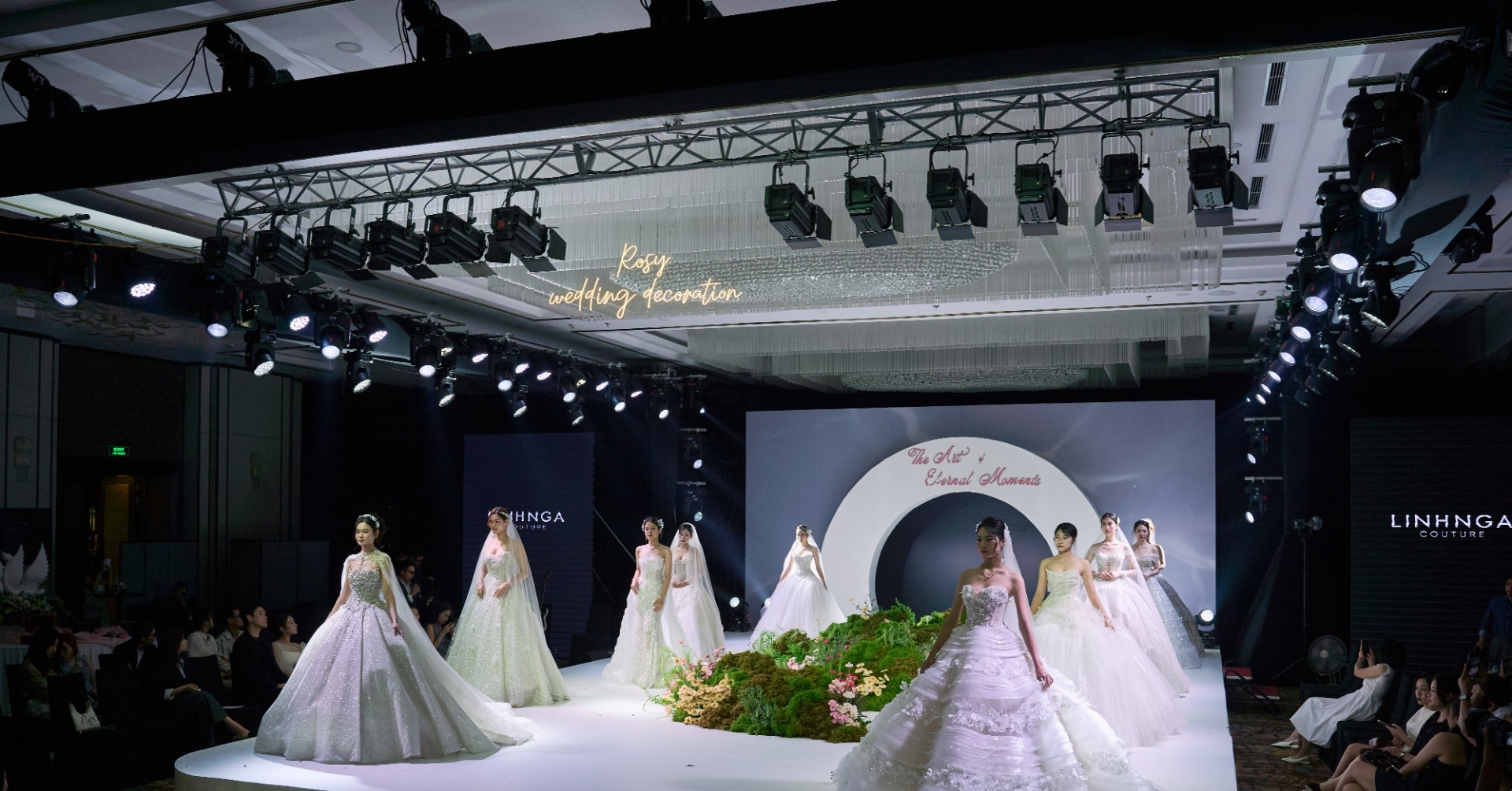 You are currently viewing Tôn vinh vẻ đẹp của tiệc cưới tại Sheraton Hải Phòng