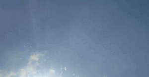 Read more about the article Trụ sở tình báo Israel trúng tên lửa, Mỹ nói Iran chưa có vũ khí hạt nhân