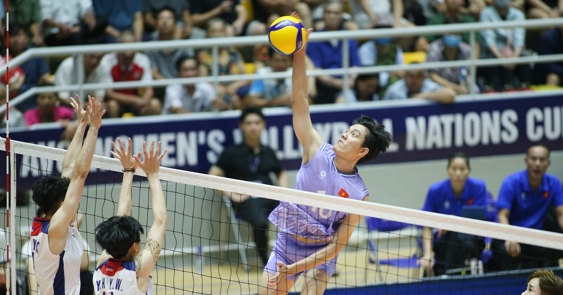 You are currently viewing TRỰC TIẾP bóng chuyền nữ Việt Nam vs Australia hôm nay 12/6/2025