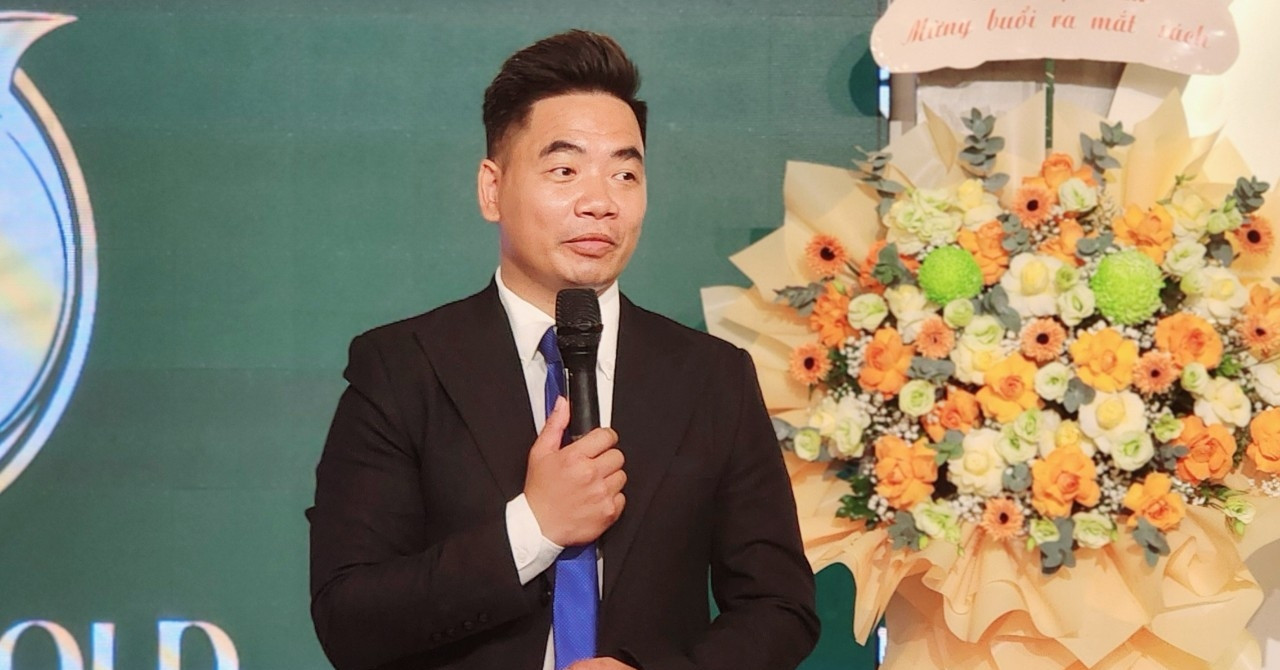 Read more about the article Từ cú ngã đầu đời ‘cháy 2 tỷ’ đến bản lĩnh của tác giả Trịnh Việt Đức