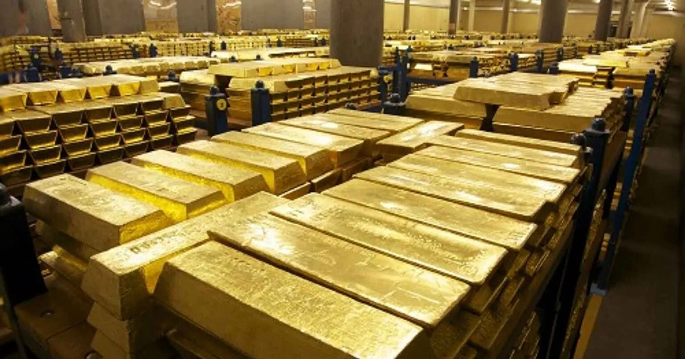 You are currently viewing Tỷ phú Elon Musk rời đi, ai sẽ kiểm đếm kho vàng nước Mỹ?