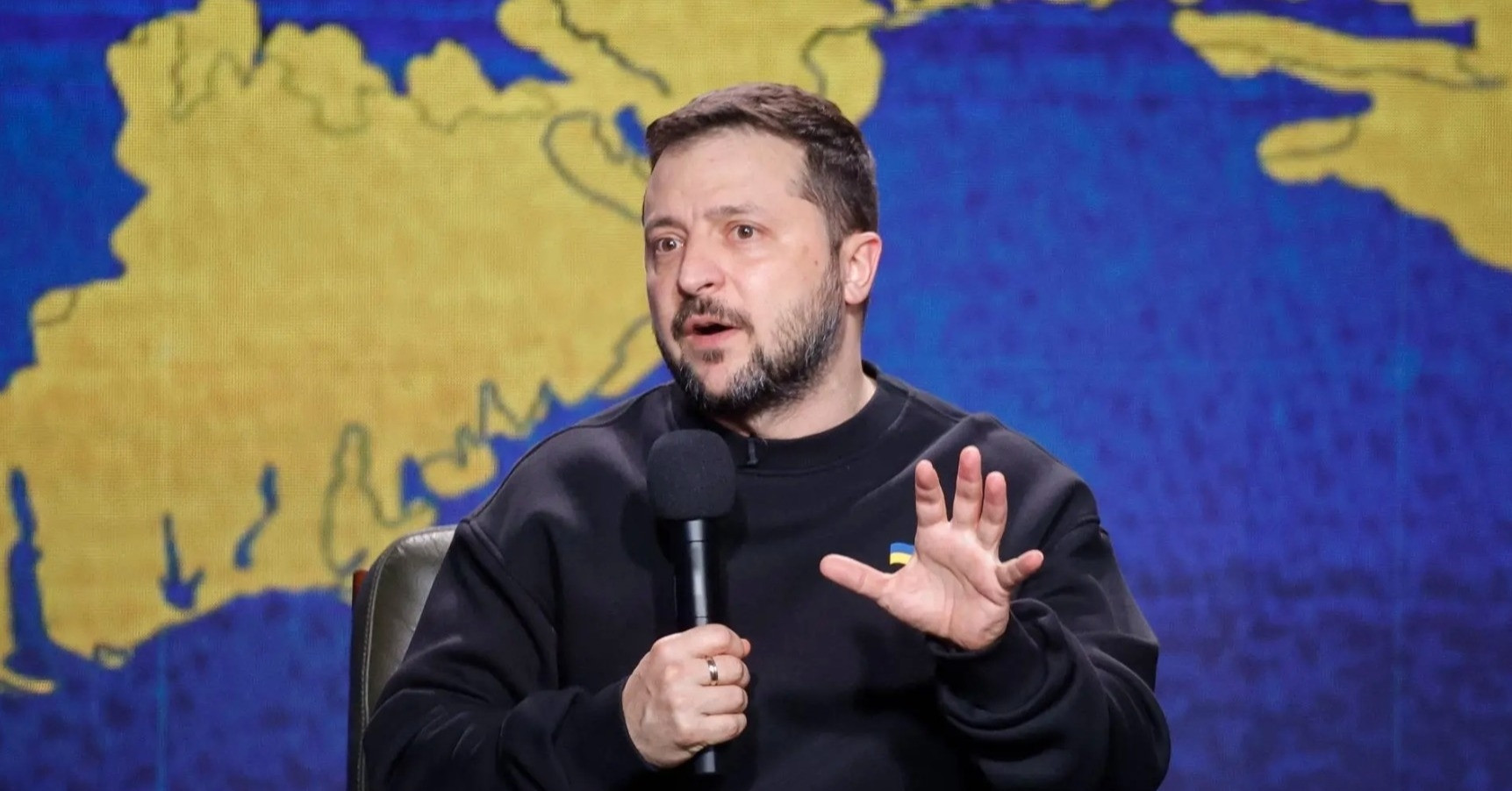 You are currently viewing Ukraine bác bỏ ghi nhớ hòa bình của Nga, định thành lập quân đội tư nhân