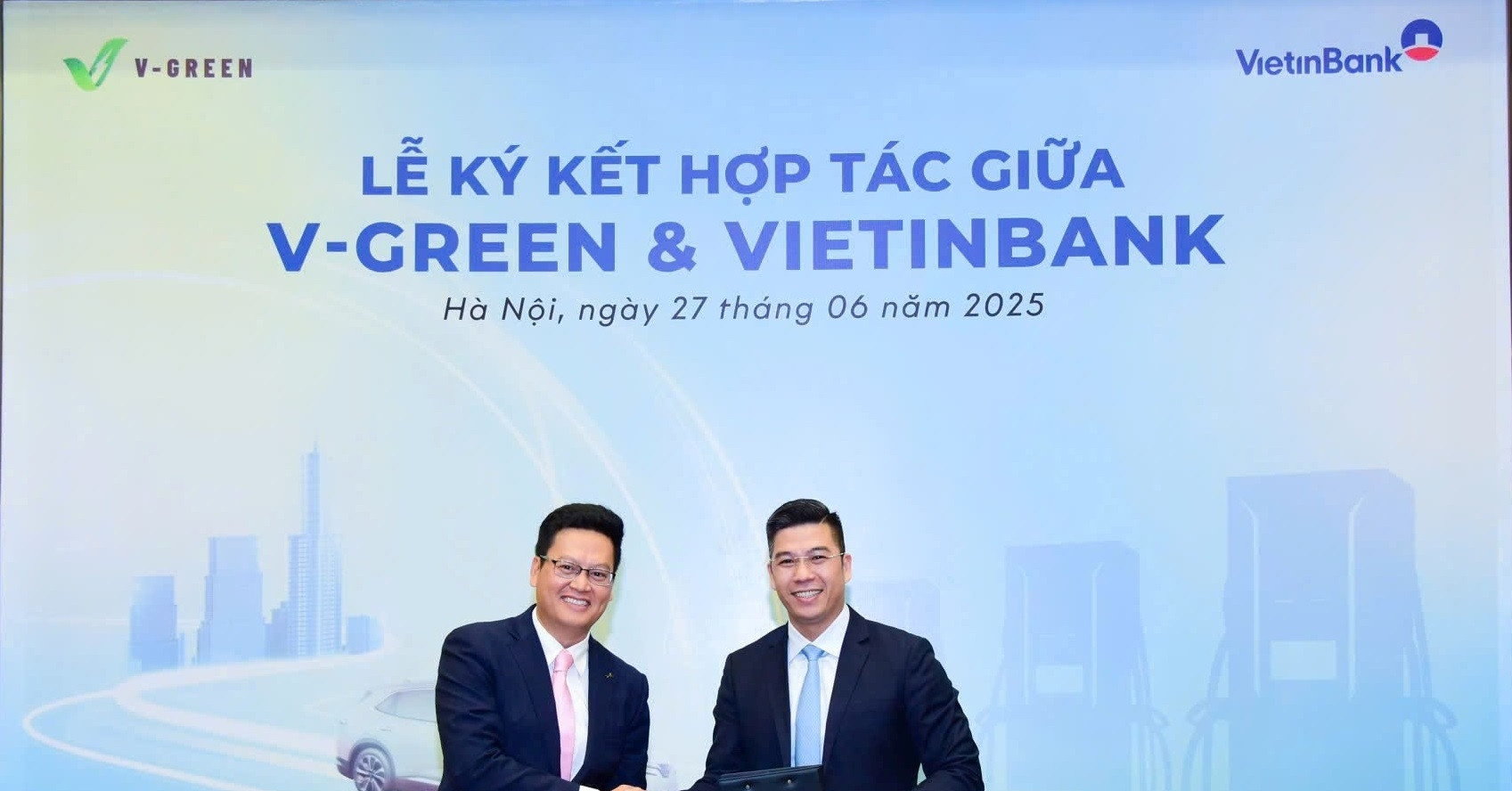 Read more about the article V-Green và VietinBank hợp tác phát triển hạ tầng trạm sạc ô tô điện