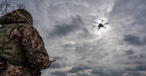 Read more about the article Vì sao UAV AI mới là ‘át chủ bài’ viết lại luật chơi toàn cầu?