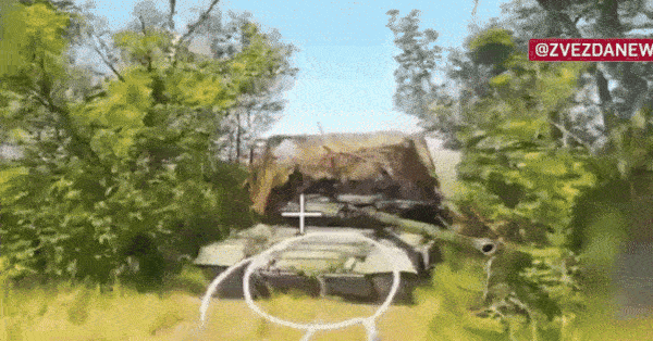 Read more about the article Video UAV cảm tử Nga bắn cháy xe tăng T-72 của Ukraine giữa rừng cây