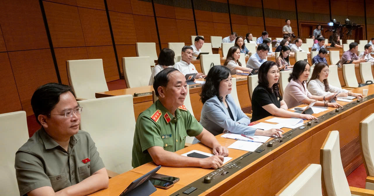 Read more about the article Việt Nam là quốc gia đầu tiên có Luật Công nghiệp Công nghệ số