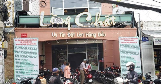 You are currently viewing Xử phạt hộ kinh doanh Lòng Chát Quán hơn 6,7 triệu đồng sau vụ lòng se điếu