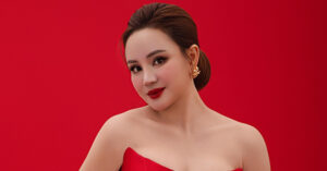 Read more about the article Vy Oanh khoe dáng ‘mẹ 3 con’, Giáng My tuổi 54 ‘không tỳ vết’