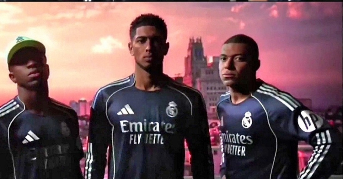 You are currently viewing Xabi yêu cầu gắt Mbappe và Vinicius trước trận ra mắt Real Madrid